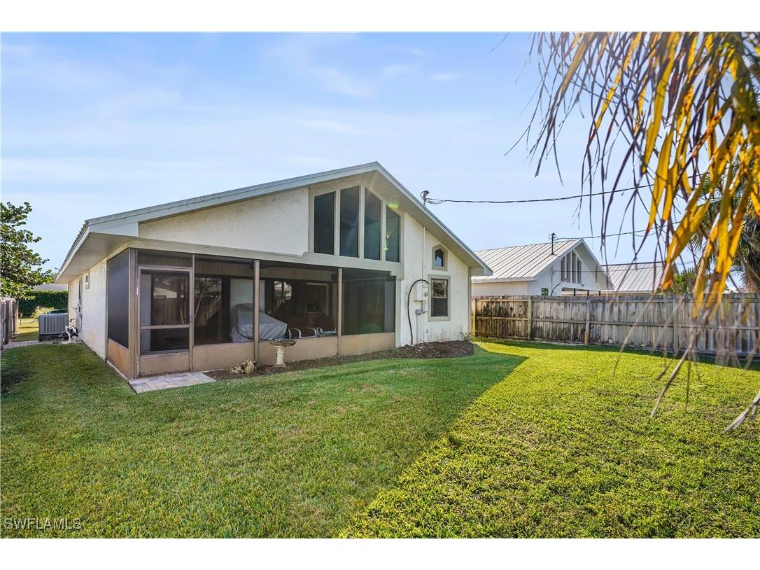 683 96th Avenue N Naples FL 34108 225010357 image35