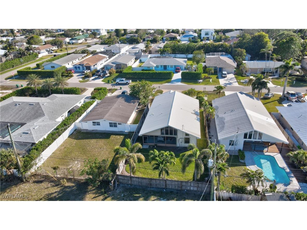 683 96th Avenue N Naples FL 34108 225010357 image37