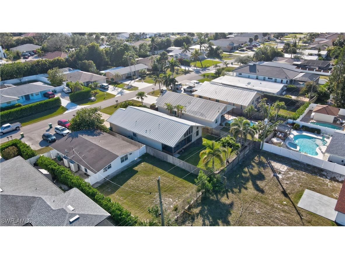 683 96th Avenue N Naples FL 34108 225010357 image38