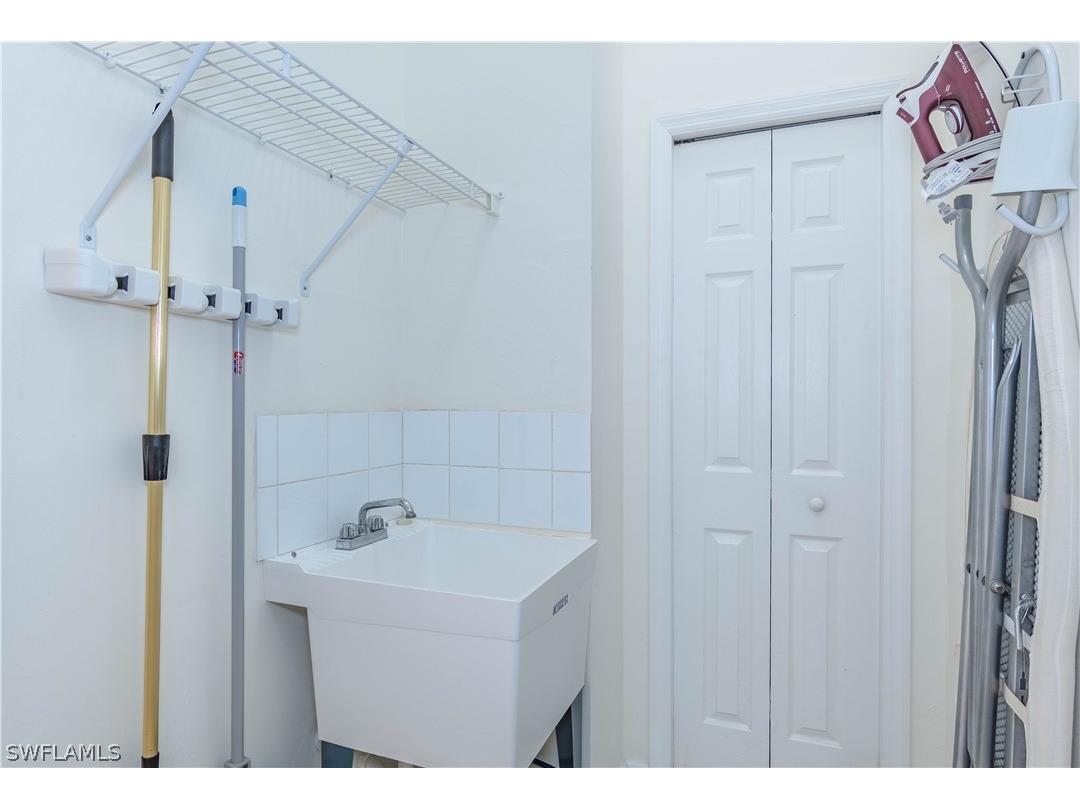 6830 Beach Resort Drive #12 Naples FL 34114 226005152 image16