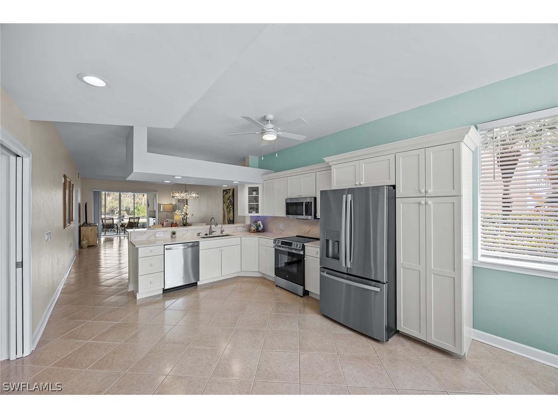 6830 Beach Resort Drive #15 Naples FL 34114 225085268 image3