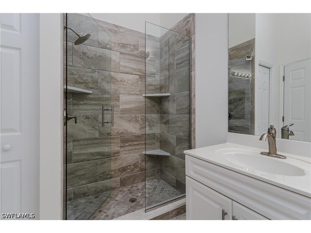6830 Beach Resort Drive #2602 Naples FL 34114 226017222 image21