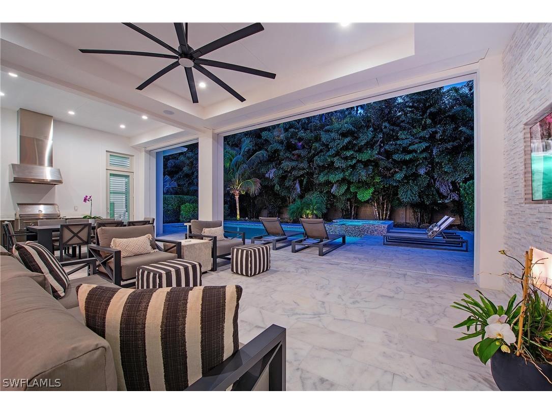 6830 Mangrove Avenue Naples FL 34109 226007745 image10