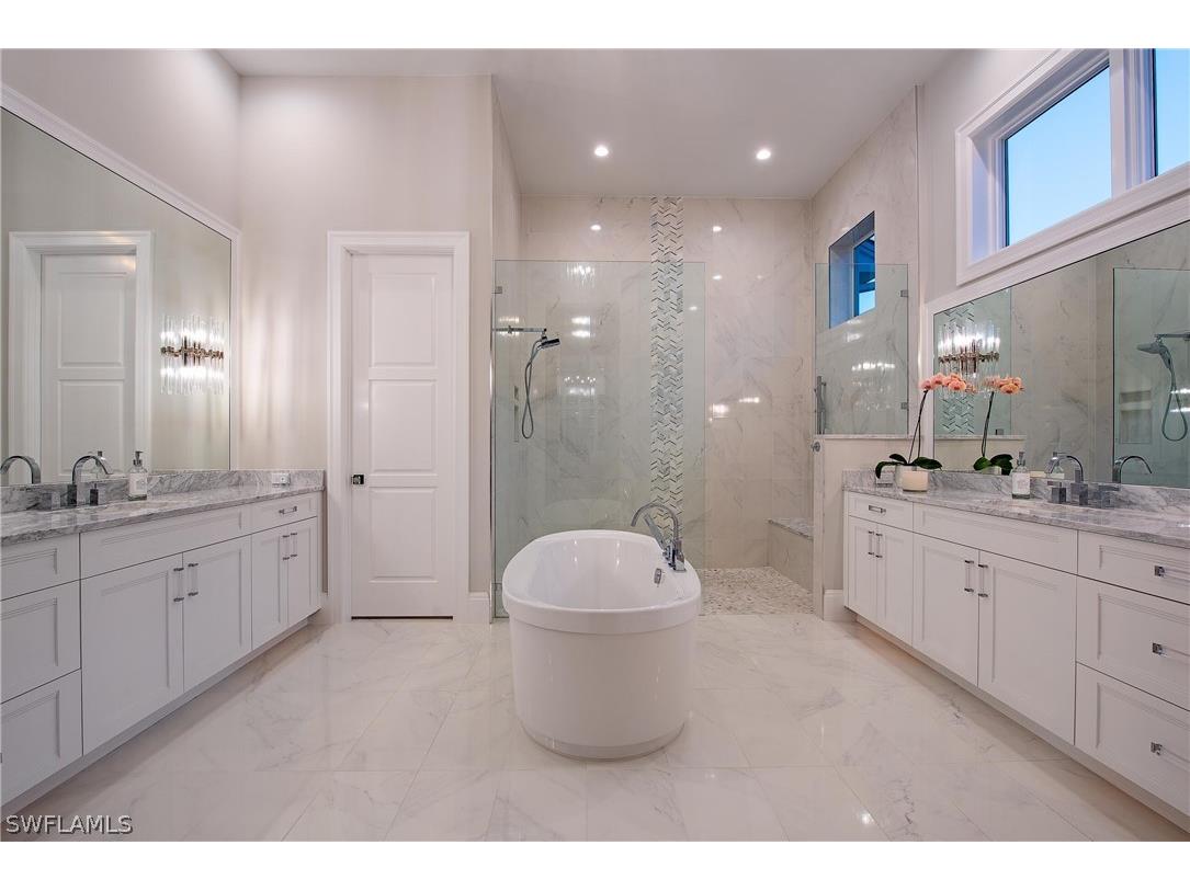 6830 Mangrove Avenue Naples FL 34109 226007745 image17