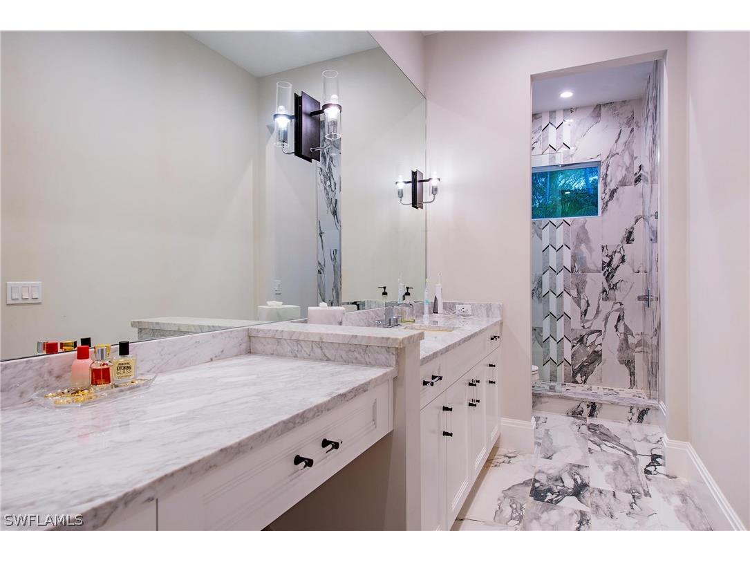 6830 Mangrove Avenue Naples FL 34109 226007745 image22
