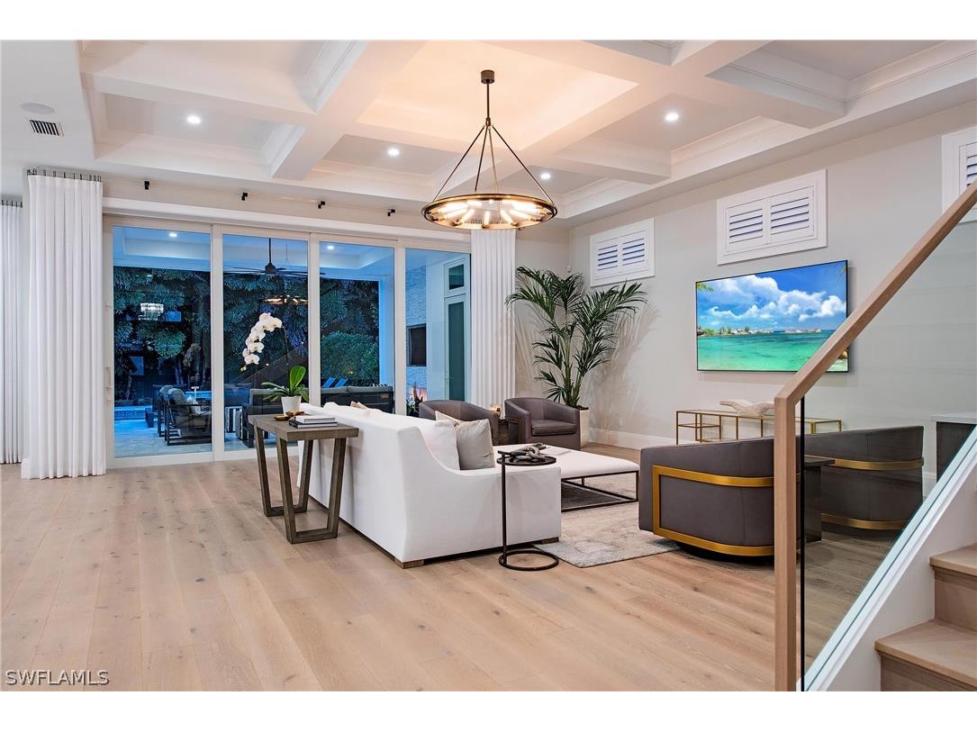6830 Mangrove Avenue Naples FL 34109 226007745 image9