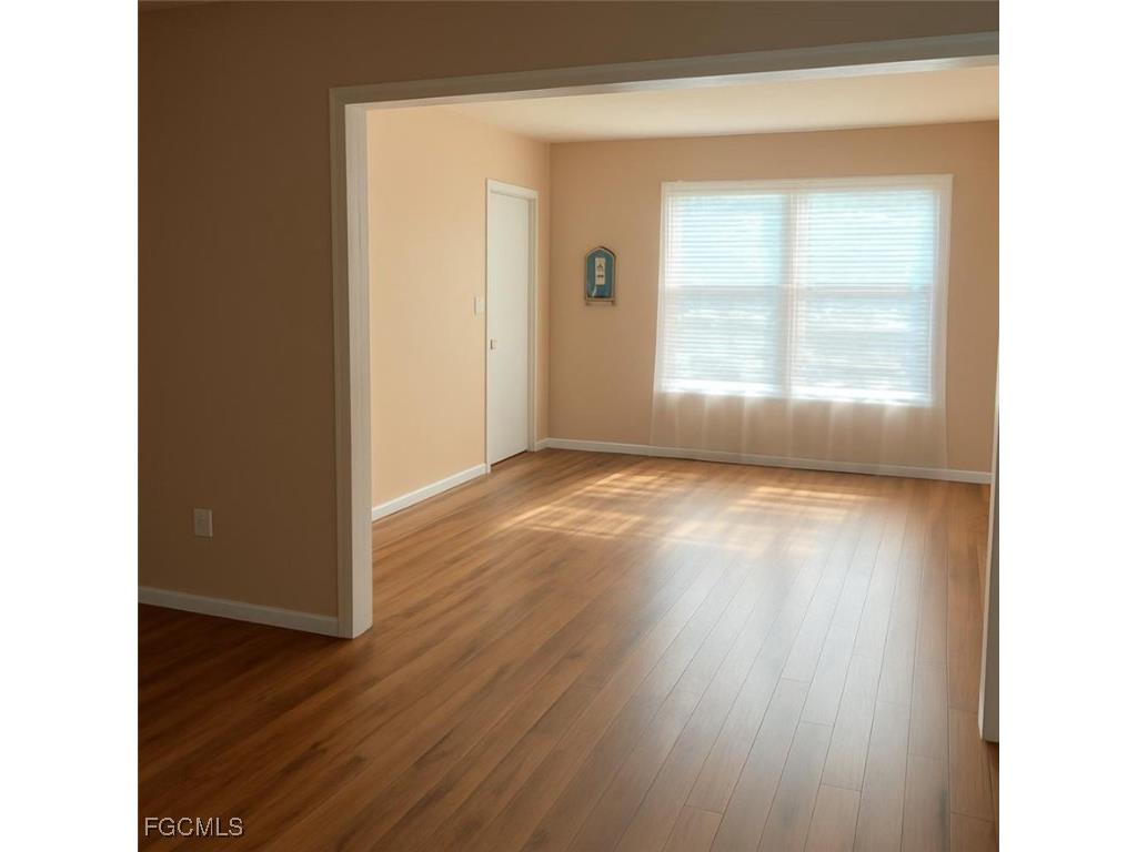 6832 Sandtrap Drive #1 Fort Myers FL 33919 2025022551 image4