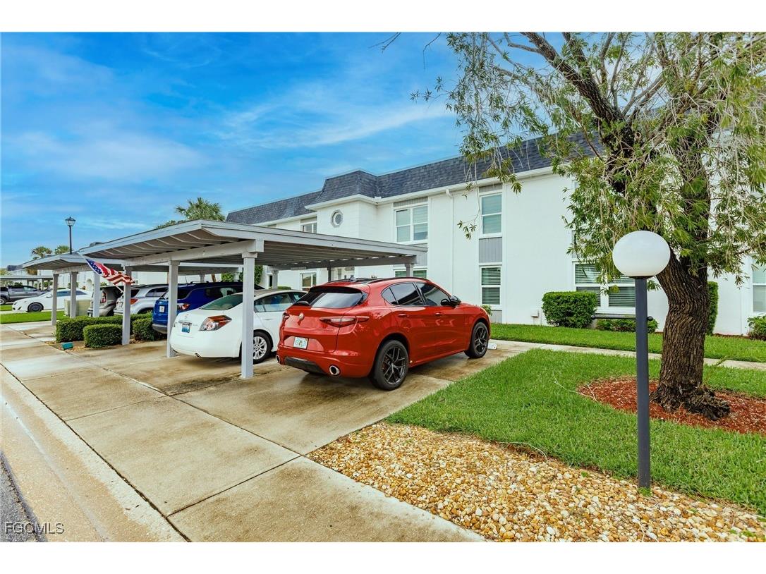 6832 Sandtrap Drive #2 Fort Myers FL 33919 2025021037 image33
