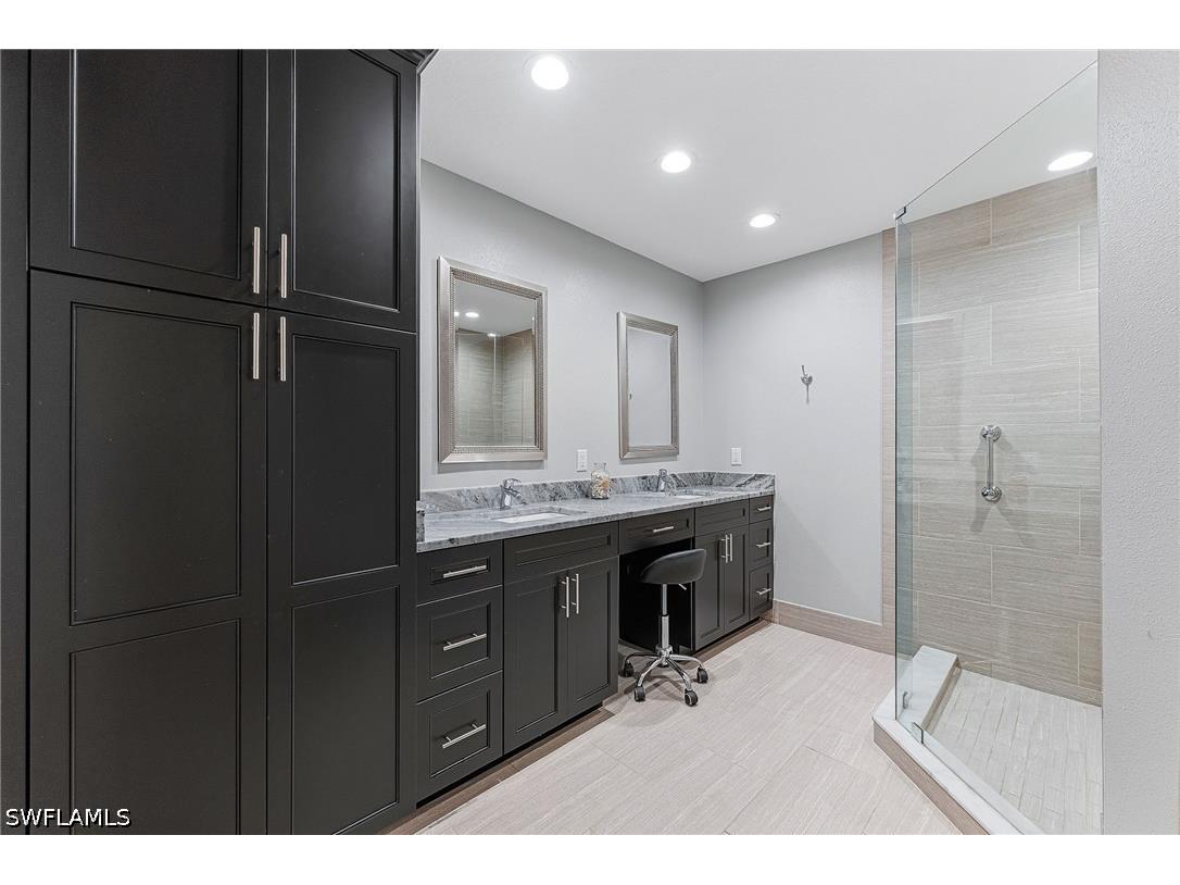 6835 Huntington Lakes Circle #201 Naples FL 34119 226018856 image17