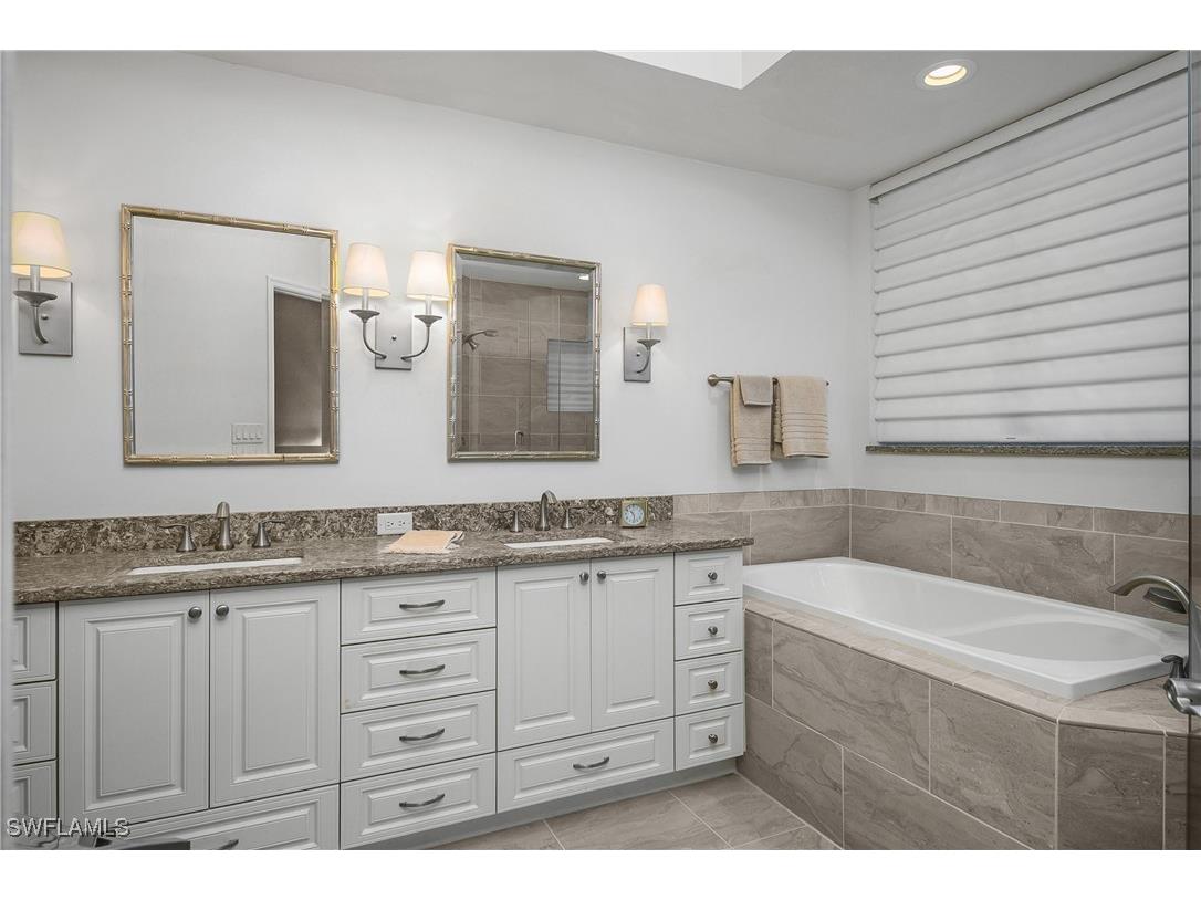 6835 San Marino Drive #802C Naples FL 34108 225084230 image21