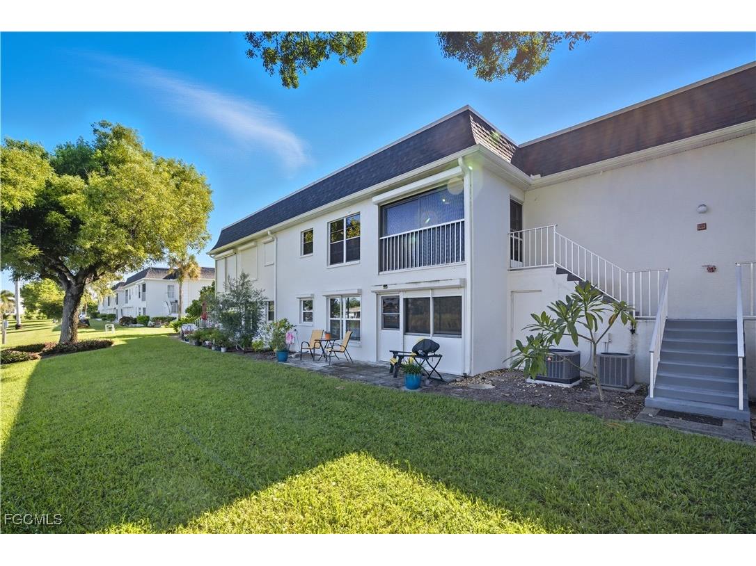 6836 Sandtrap Drive #3 Fort Myers FL 33919 2025012552 image25