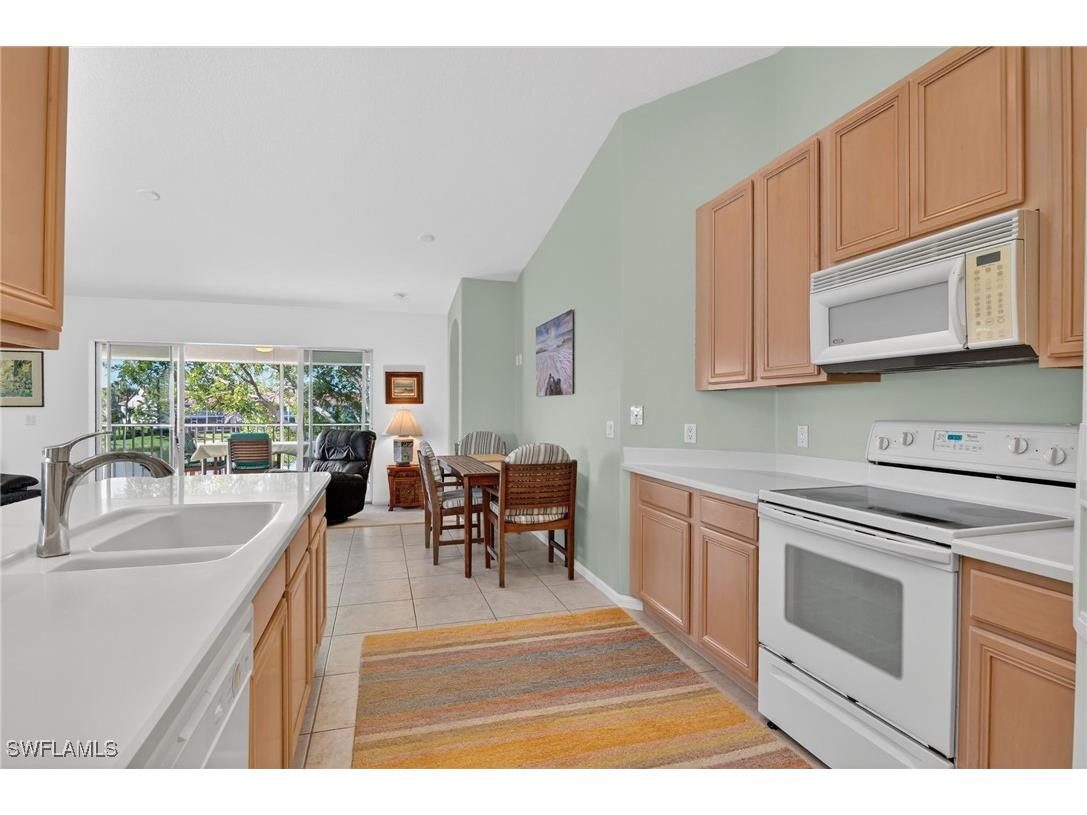 6837 Sterling Greens Drive #201 Naples FL 34104 225084016 image18