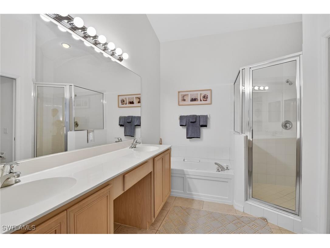 6837 Sterling Greens Drive #201 Naples FL 34104 225084016 image26