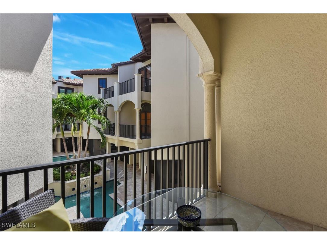 684 10th Avenue S #D1 Naples FL 34102 225070446 image16