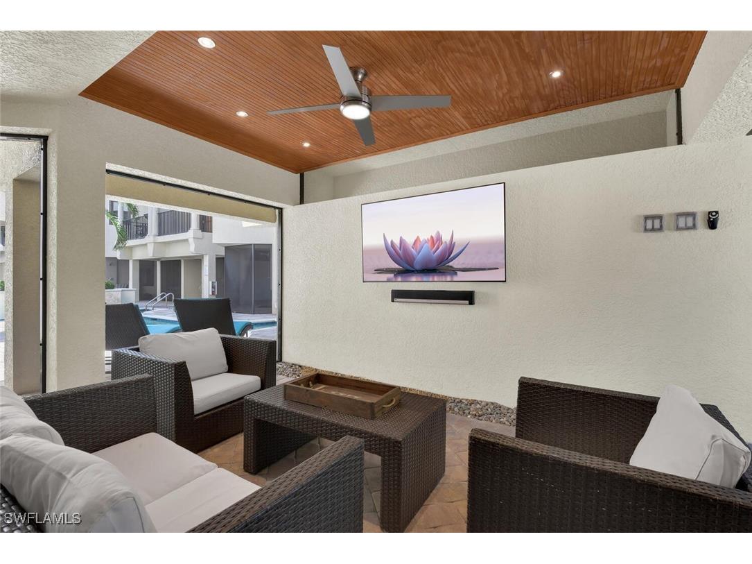 684 10th Avenue S #D1 Naples FL 34102 225070446 image33