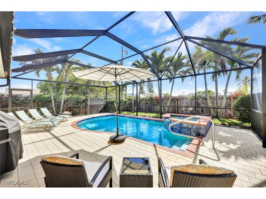 684 98th Avenue N Naples FL 34108 225079710 image21