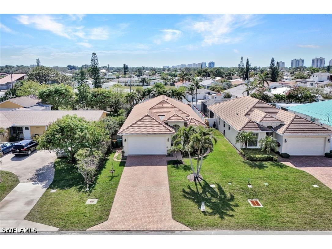 684 98th Avenue N Naples FL 34108 226013024 image3