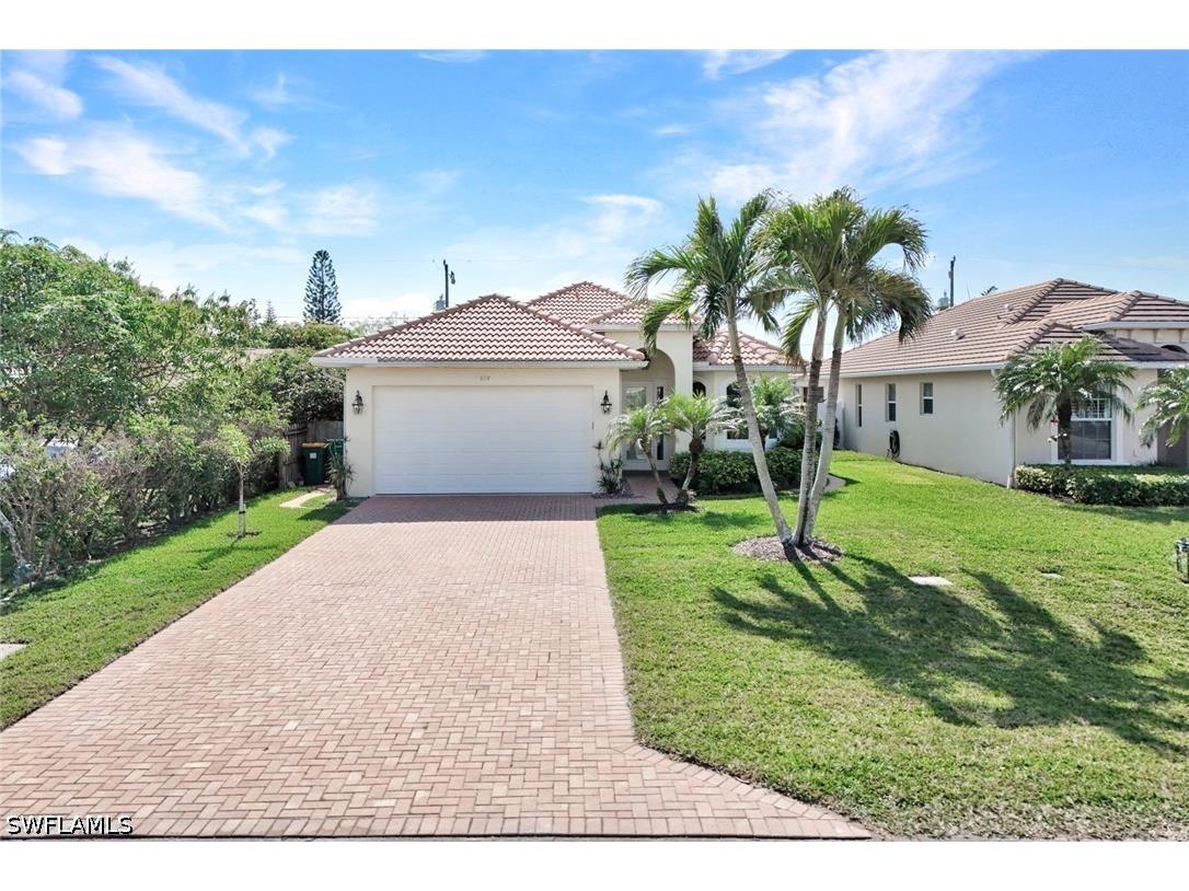 684 98th Avenue N Naples FL 34108 226013024 image4