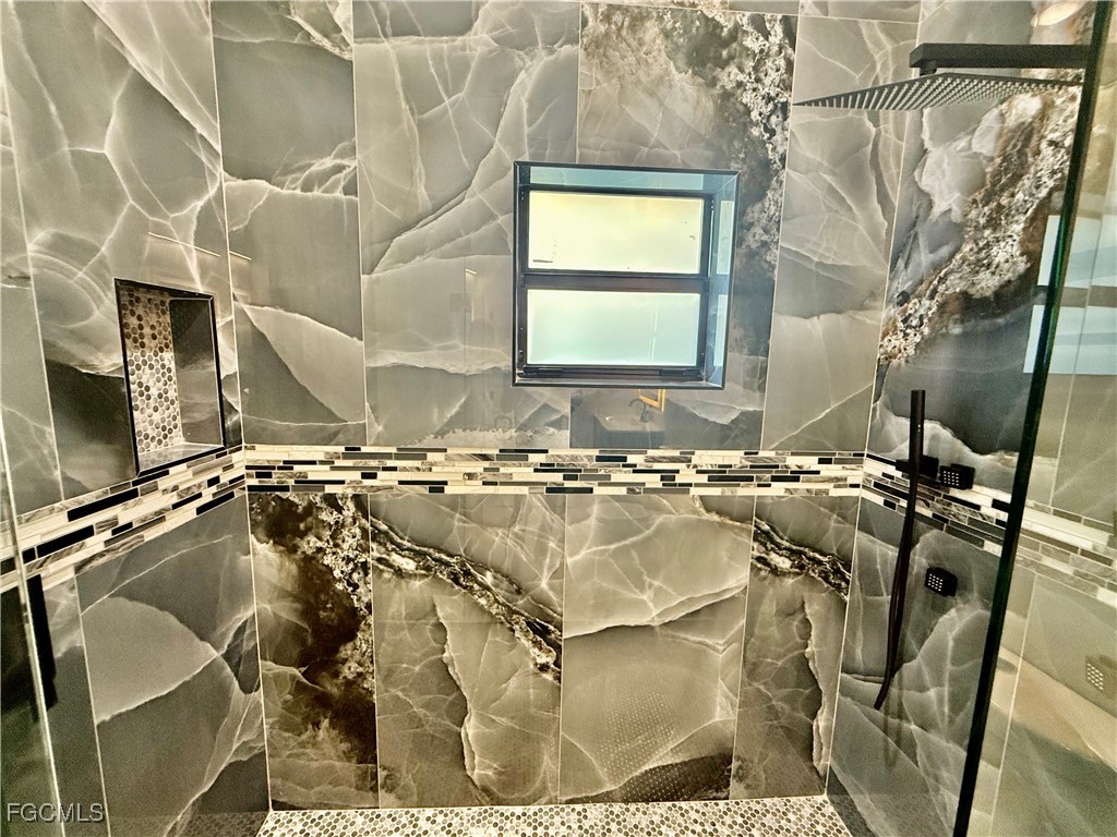 684 Kingsbury Street E Lehigh Acres FL 33974 2025023905 image37