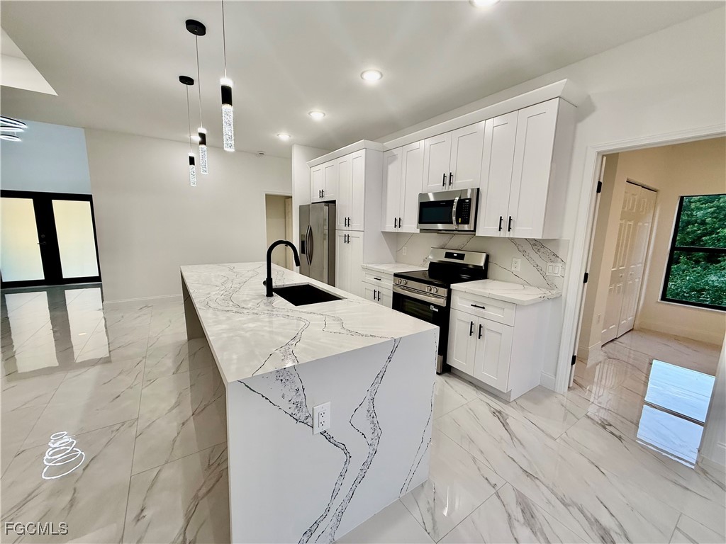 684 Kingsbury Street E Lehigh Acres FL 33974 2025023905 image6