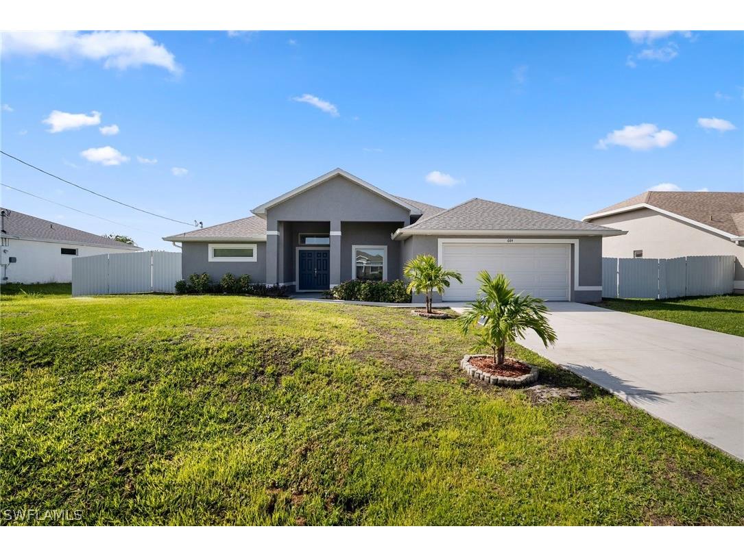 684 Manhattan Street E Lehigh Acres FL 33974 224026128 image1