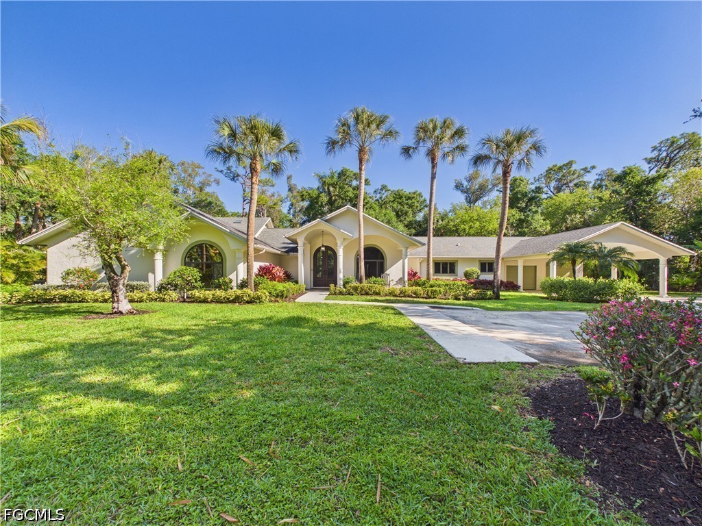 6840 Hendry Creek Drive Fort Myers FL 33908 2026009655 image1