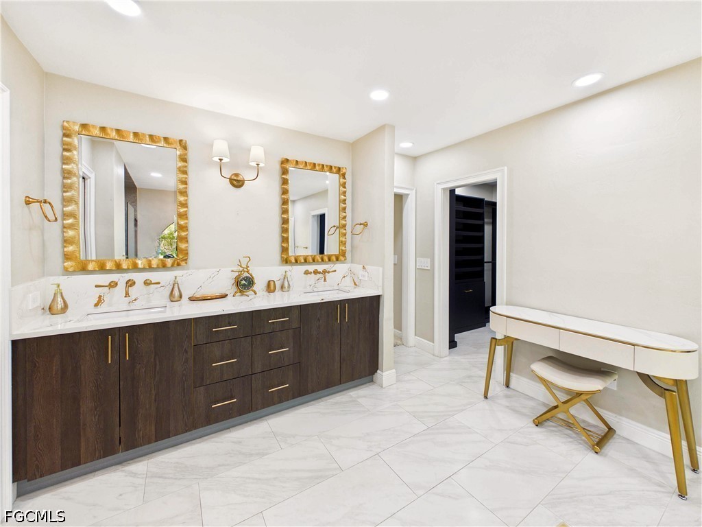 6840 Hendry Creek Drive Fort Myers FL 33908 2026009655 image16