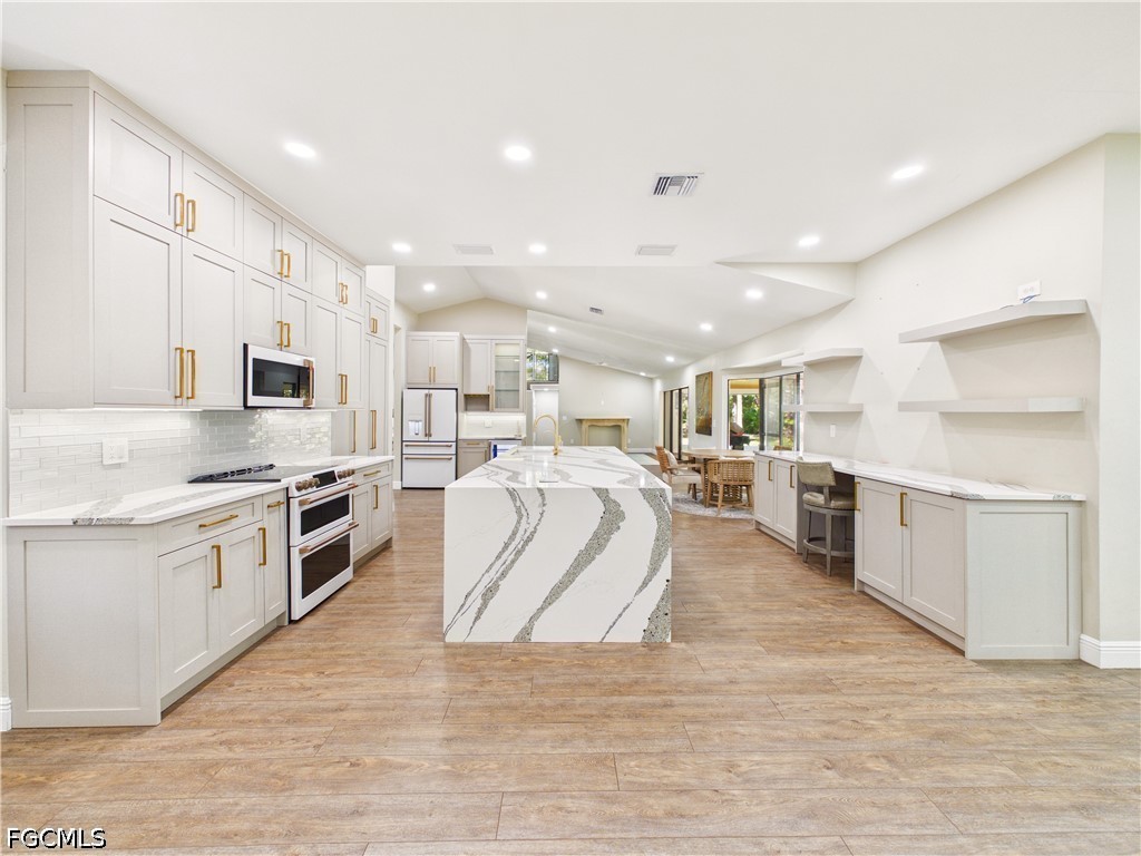 6840 Hendry Creek Drive Fort Myers FL 33908 2026009655 image4