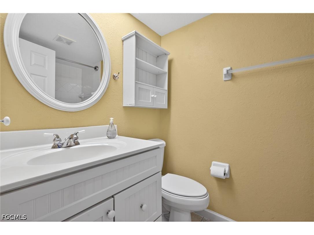 6844 Sandtrap Drive #2 Fort Myers FL 33919 2026018110 image21