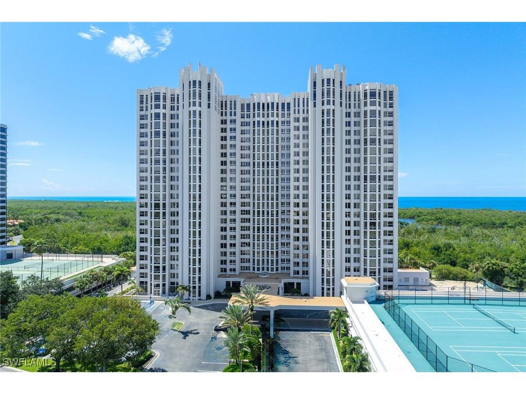 6849 Grenadier Boulevard #1004 Naples FL 34108 225074259 image1