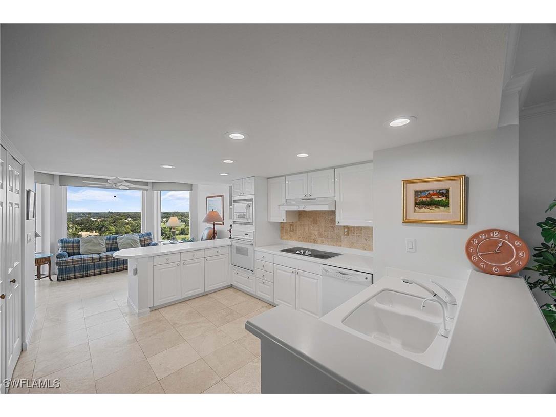 6849 Grenadier Boulevard #1004 Naples FL 34108 225074259 image10