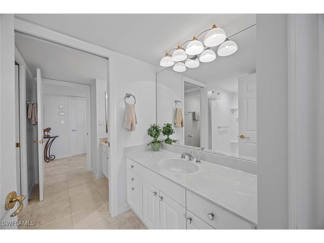 6849 Grenadier Boulevard #1004 Naples FL 34108 225074259 image21