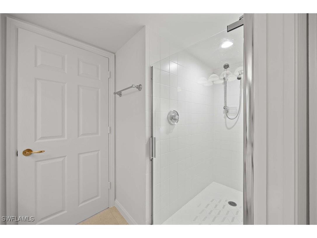 6849 Grenadier Boulevard #1004 Naples FL 34108 225074259 image22