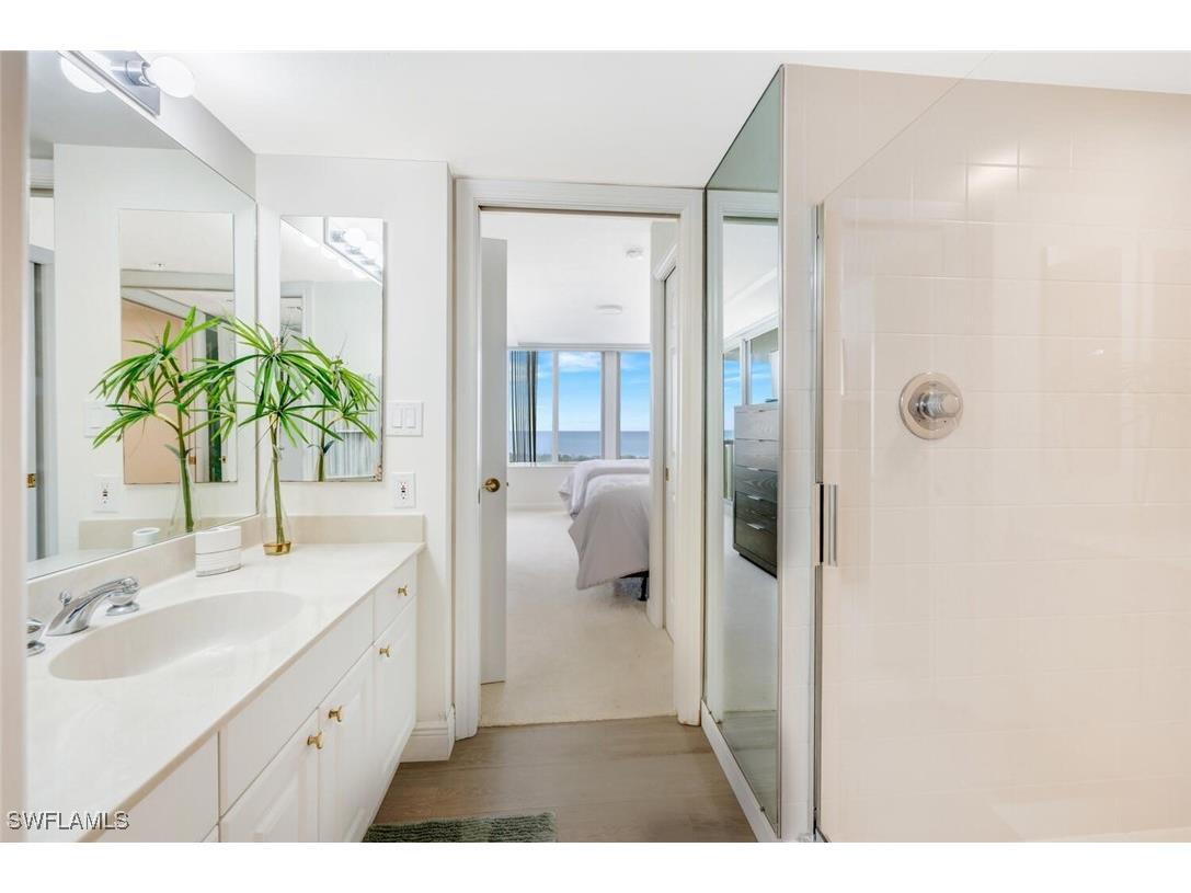 6849 Grenadier Boulevard #1704 Naples FL 34108 225071707 image22