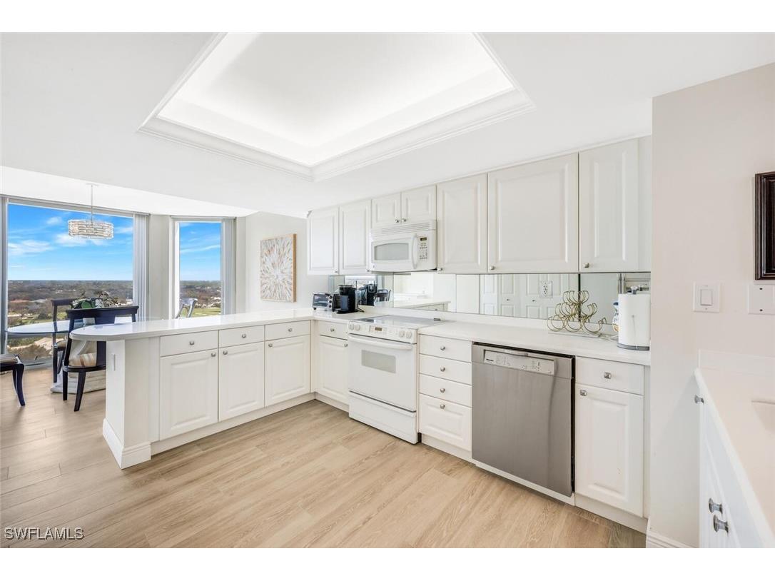 6849 Grenadier Boulevard #1704 Naples FL 34108 225071707 image8