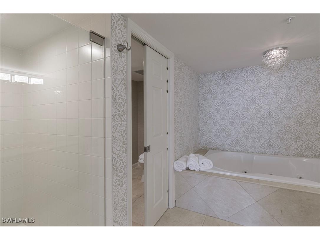 6849 Grenadier Boulevard #1803 Naples FL 34108 225068985 image22