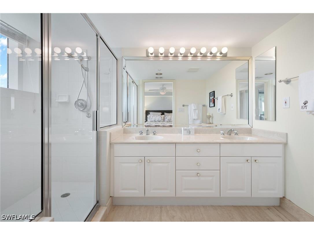 6849 Grenadier Boulevard #201 Naples FL 34108 226019100 image27
