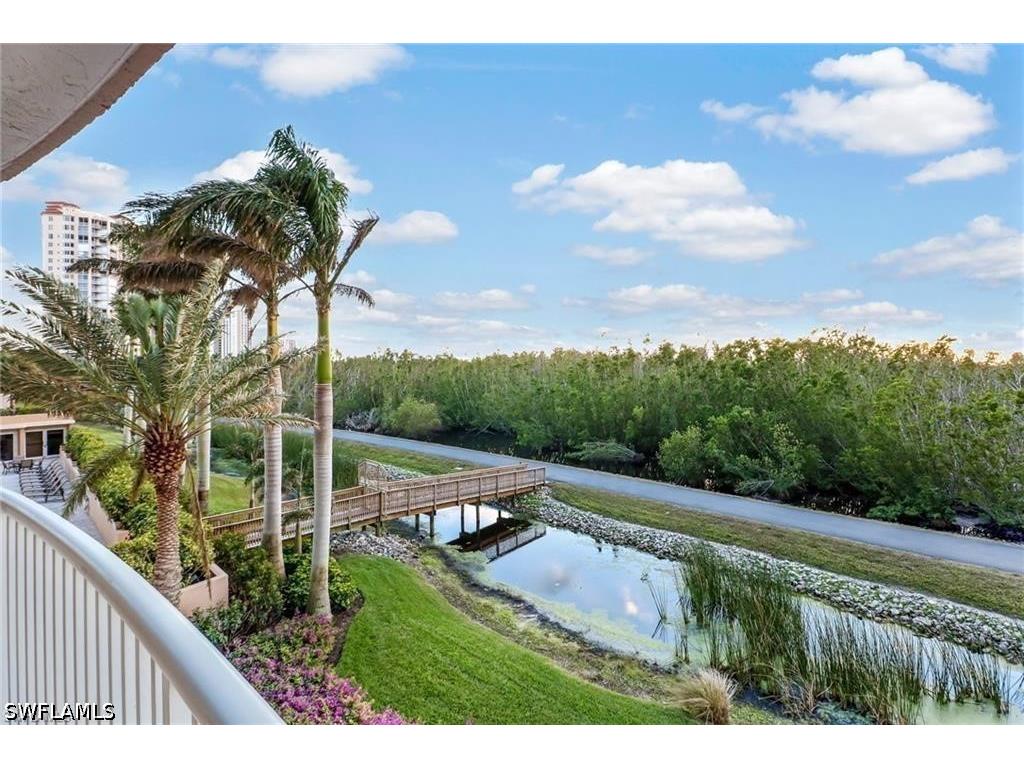 6849 Grenadier Boulevard #201 Naples FL 34108 226019100 image3