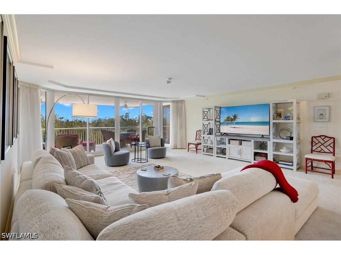 6849 Grenadier Boulevard #201 Naples FL 34108 226019100 image8