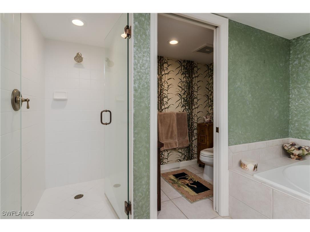 6849 Grenadier Boulevard #2203 Naples FL 34108 226002440 image25