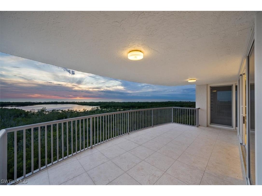 6849 Grenadier Boulevard #901 Naples FL 34108 223092371 image1