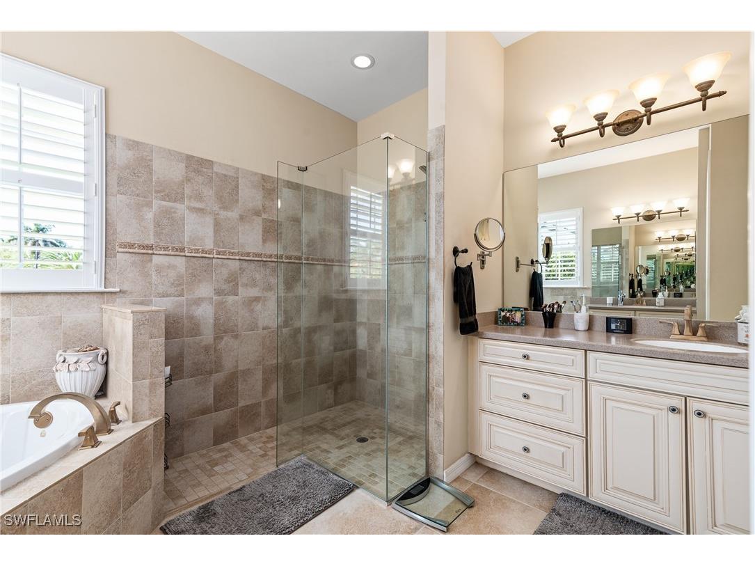 6849 Il Regalo Circle Naples FL 34109 226003033 image20