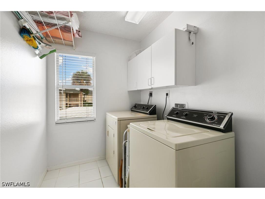 685 Squire Circle #204 Naples FL 34104 226020848 image19