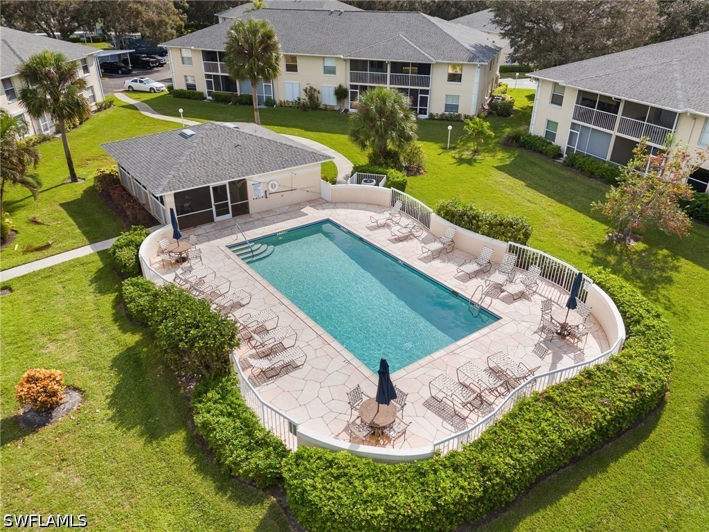 685 Squire Circle #204 Naples FL 34104 226020848 image25