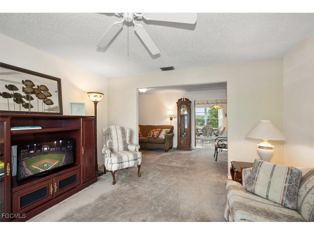 6852 Sandtrap Drive #4 Fort Myers FL 33919 2025015497 image11