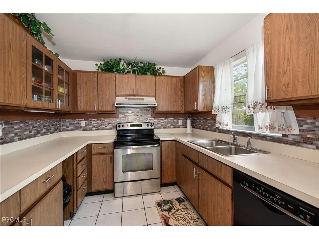 6852 Sandtrap Drive #4 Fort Myers FL 33919 2025015497 image13