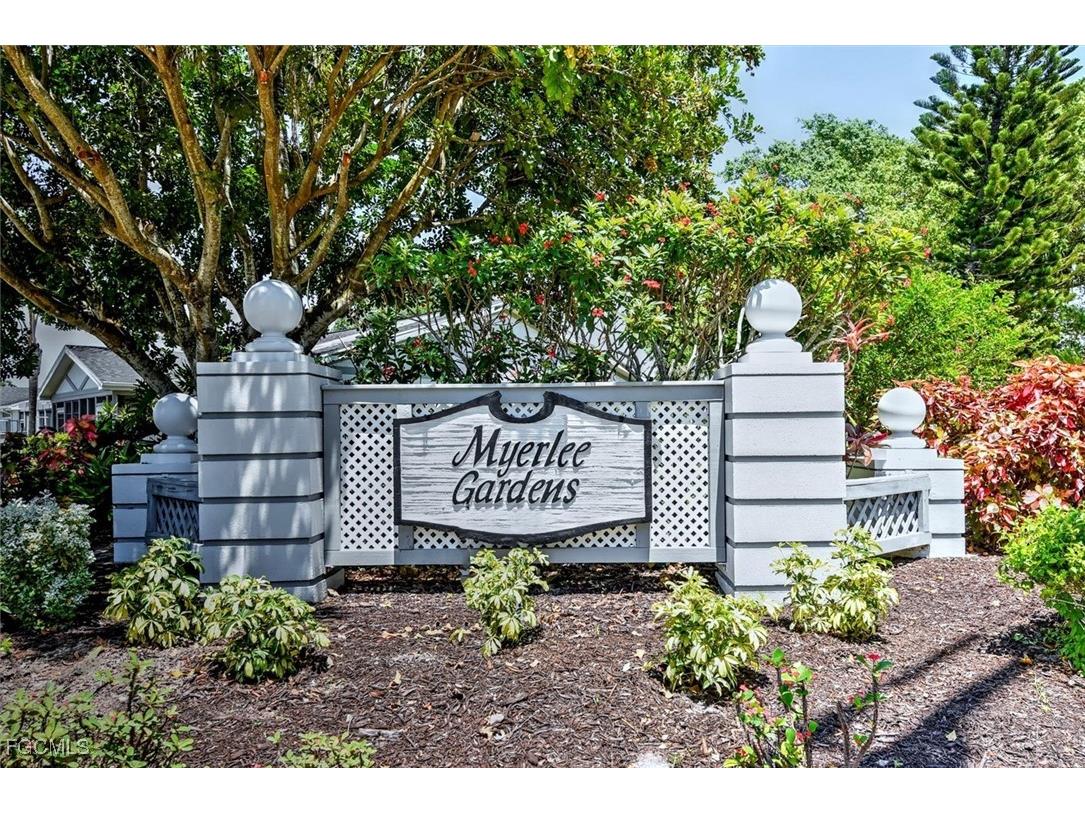 6852 Sandtrap Drive #4 Fort Myers FL 33919 2025015497 image25