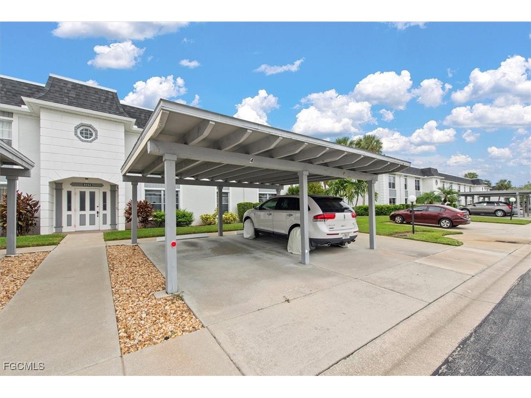 6852 Sandtrap Drive #4 Fort Myers FL 33919 2025015497 image6