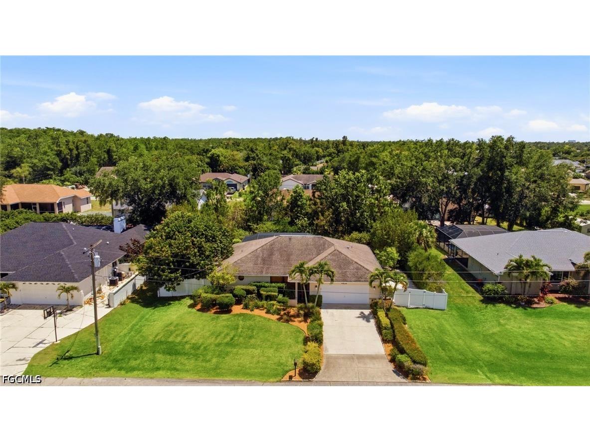 6856 Fairview Street Fort Myers FL 33966 2026022998 image1