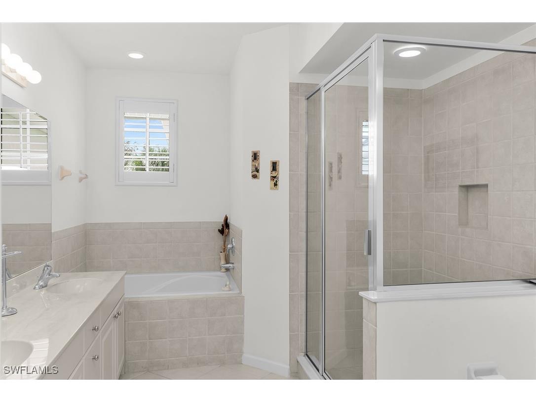 6858 Ascot Drive #201 Naples FL 34113 226000072 image15